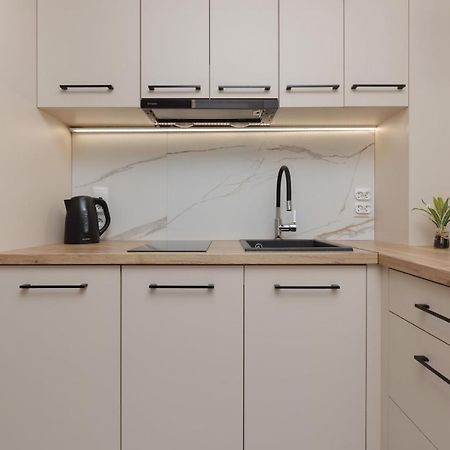 Aleja Jana Pawla II Studio Warsaw By Noclegi Renters Bagian luar foto
